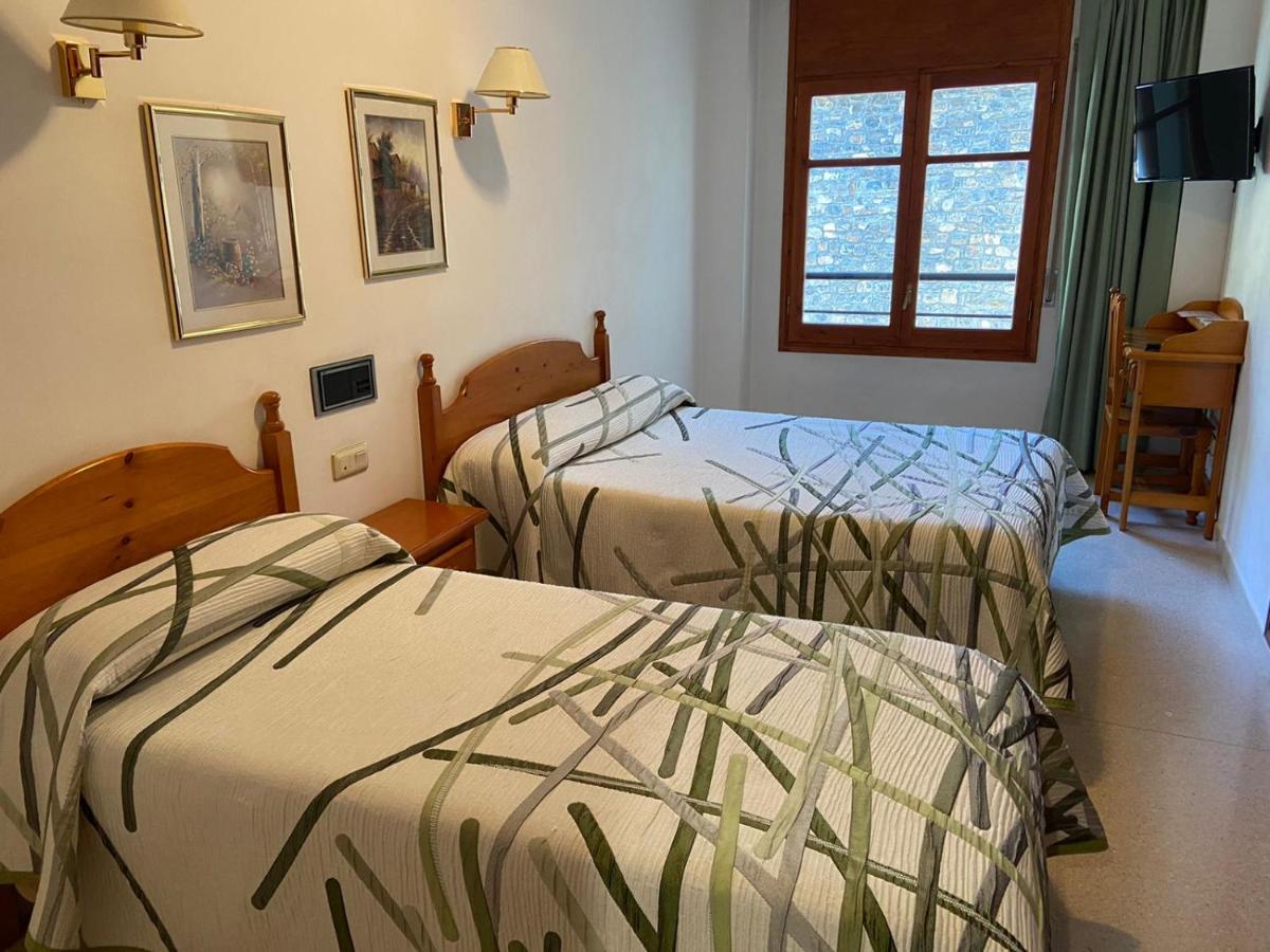 Hotel Puitavaca Ribera de Cardós Eksteriør billede